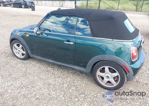 2009 Mini Cooper from USA, damaged, VIN WMWMR33549TU95246